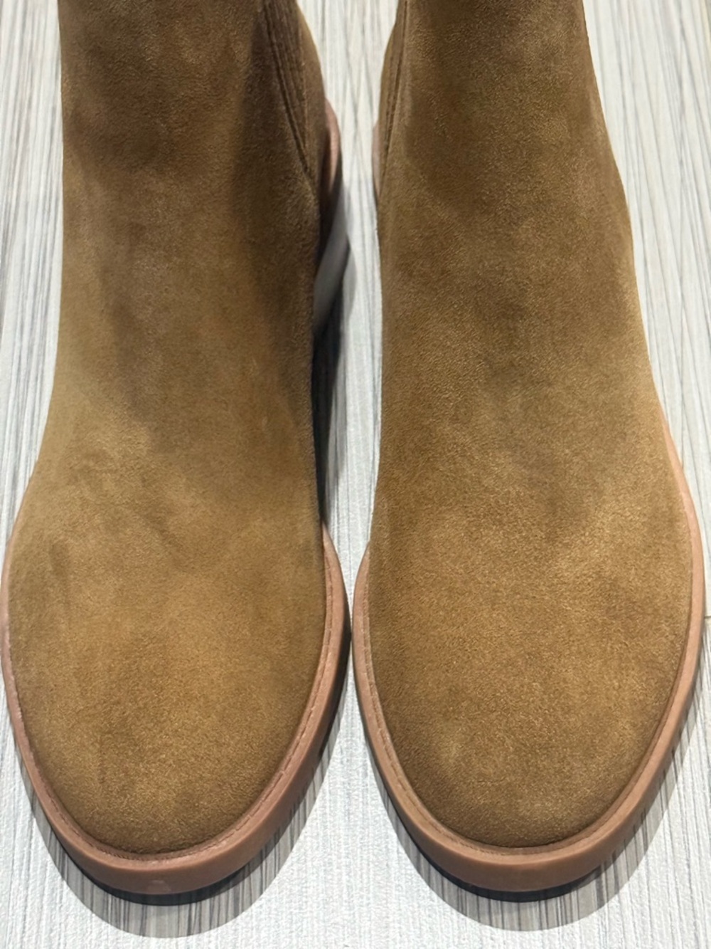 Dolce Vita BrownSuede Chelsea Ankle Boot Farlin size 8.5 - Picture 4 of 8